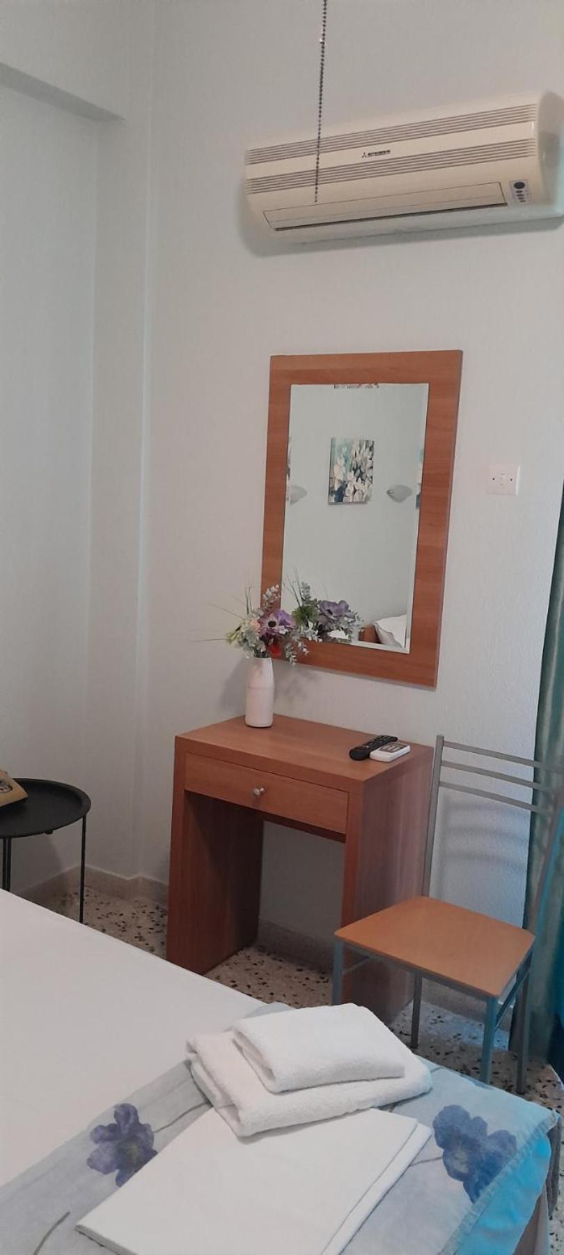 Hotel Ωρεοι à Loutra Edipsou  Extérieur photo